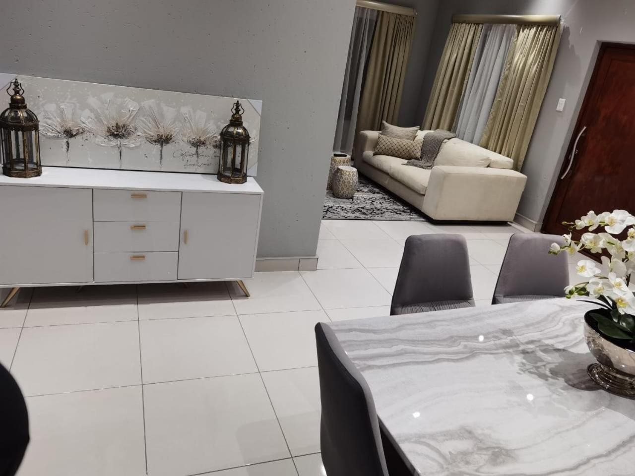 Kings View Exclusive Villas Pretoria Exterior photo